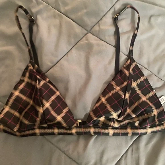 Victoria’s Secret Bralette - Picture 4 of 4